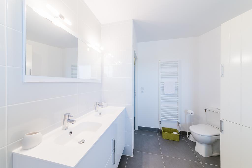 Le 180° Apartment Монпелие Екстериор снимка
