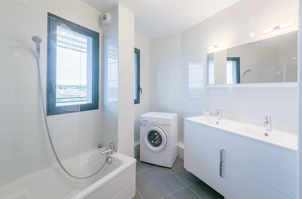 Le 180° Apartment Монпелие Екстериор снимка